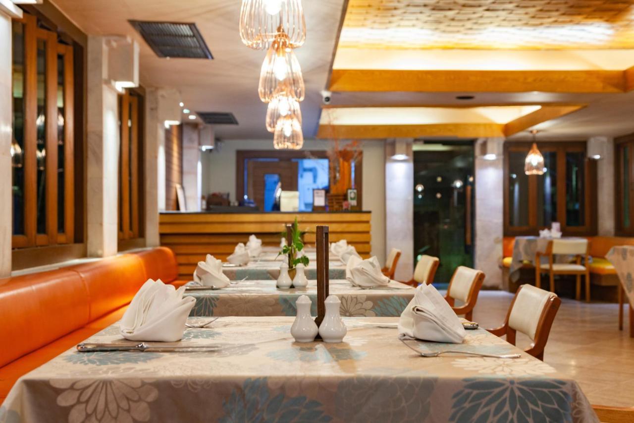 普吉岛-瓶庐海景度假酒店 Phuket Pl Seaview Resort Patong Buitenkant foto